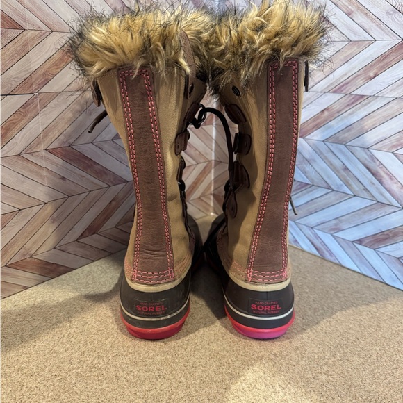 NIB Sorel size 7 Joan of Arctic Suede lace up boots - Picture 7 of 11